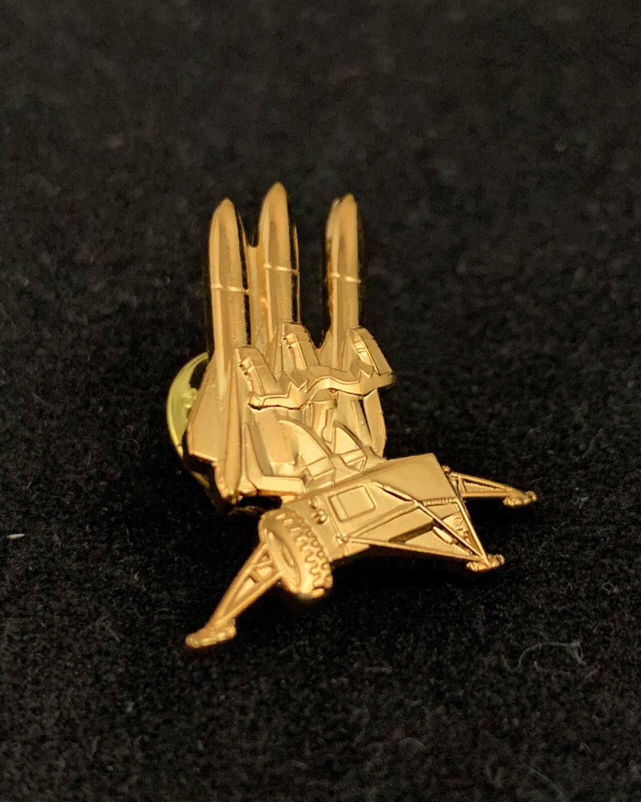 🌟Raytheon US Military MIM-23 Hawk SAM Missile Pin, Gold Pin For Hat, Shirt, Tie