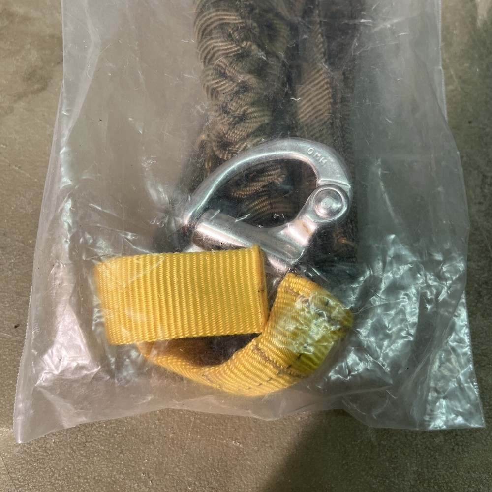AWS INC 52935 Coyote Retention Lanyard