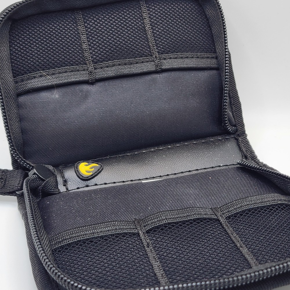 Case Logic Micro Disc/Game Card Zip Case 5.5" x 4"