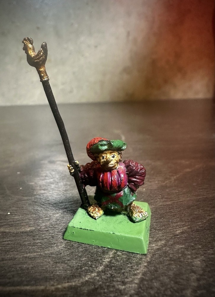 Warhammer Empire Halfling Command Champion & Standard Metal OOP