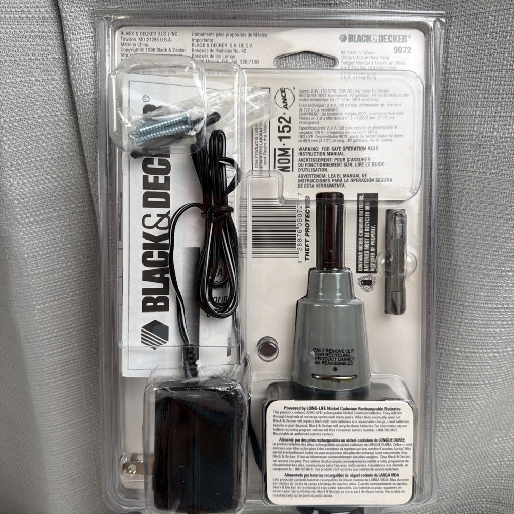 Black & Decker 2.4v Cordless Screwdriver Model #9072 Rechargeable Mountable Base