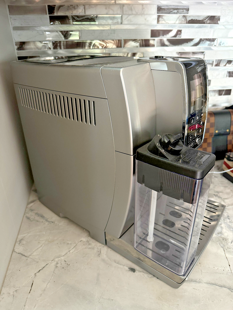 Delonghi Dinamica ECAM35075SI - Fully Automatic Espresso Machine