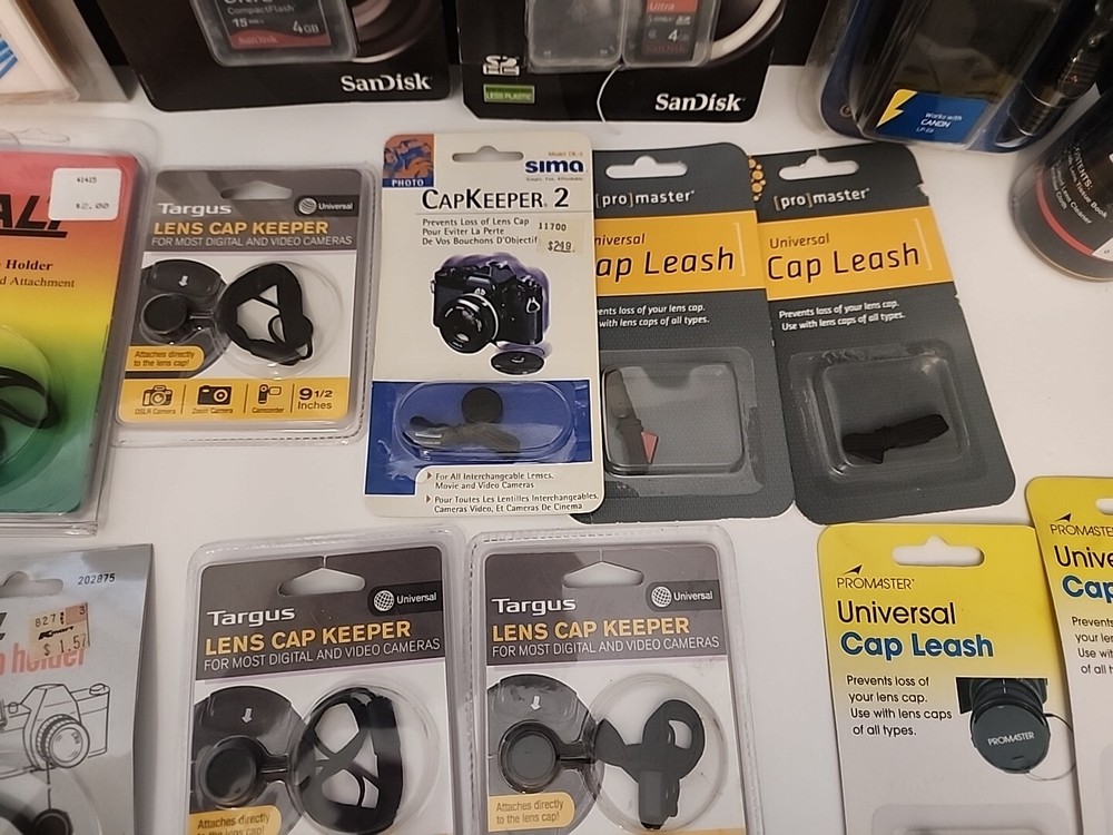Cameras SDHC Cards/Accessories/ Cleaning Set