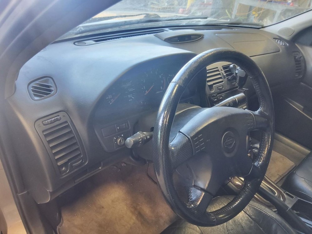 MAXIMA 2000 Battery Tray 561407