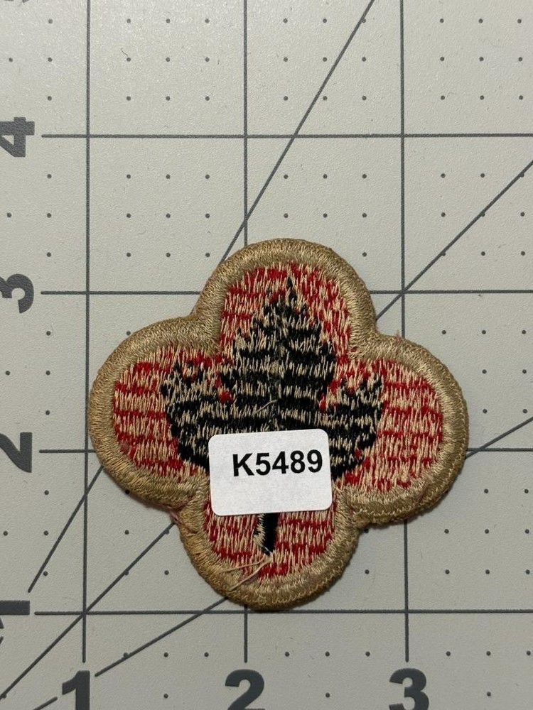 WW 2 US Army 43rd Infantry Division Buff Border Patch Inv# K5489