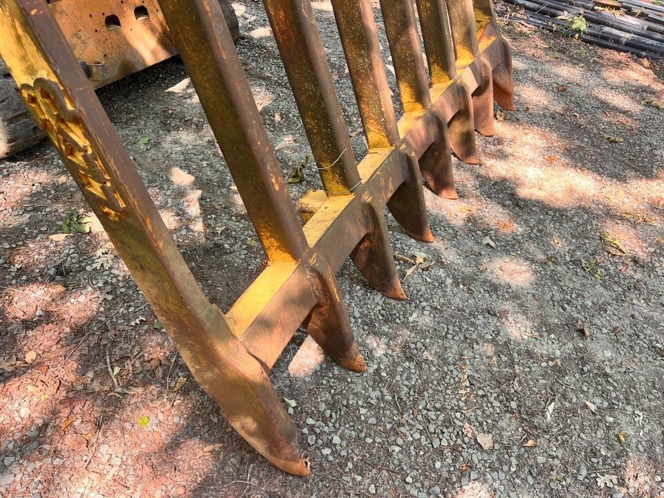 Mann 111" Root Rake