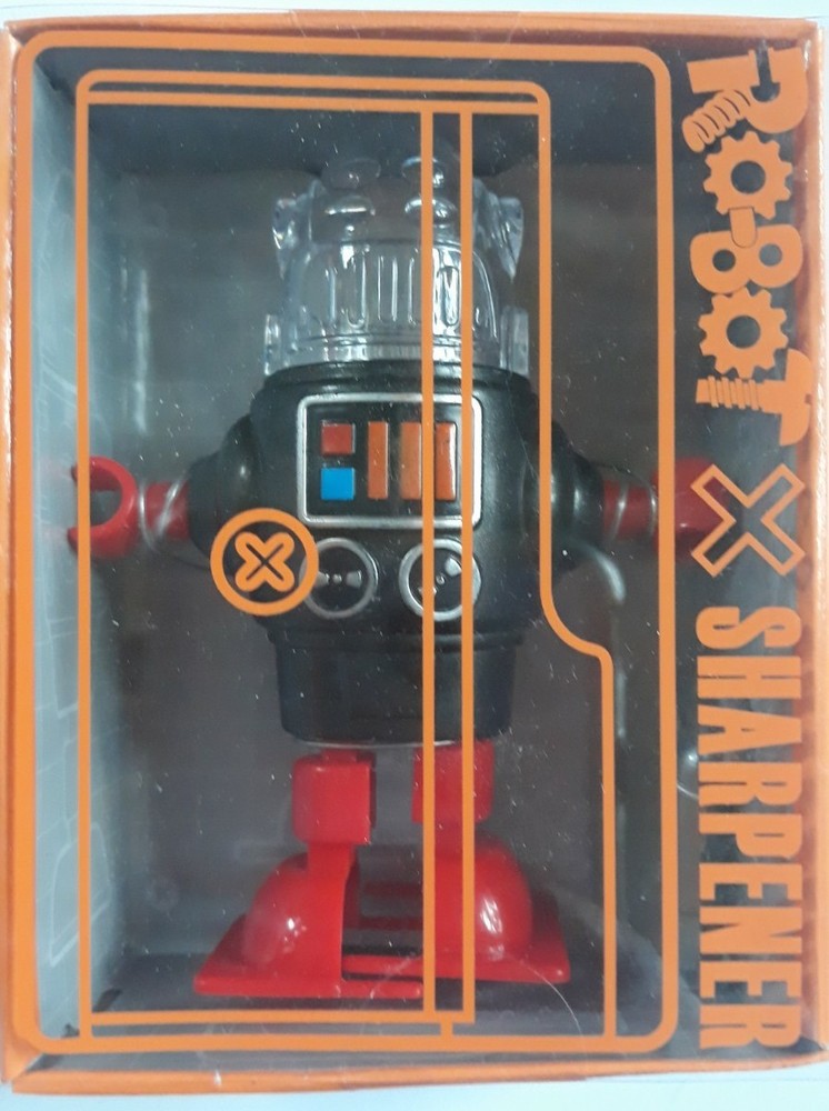 New Robot Sharpener Wind up Walking Retro Pencil Sharpener 4 Different Colors