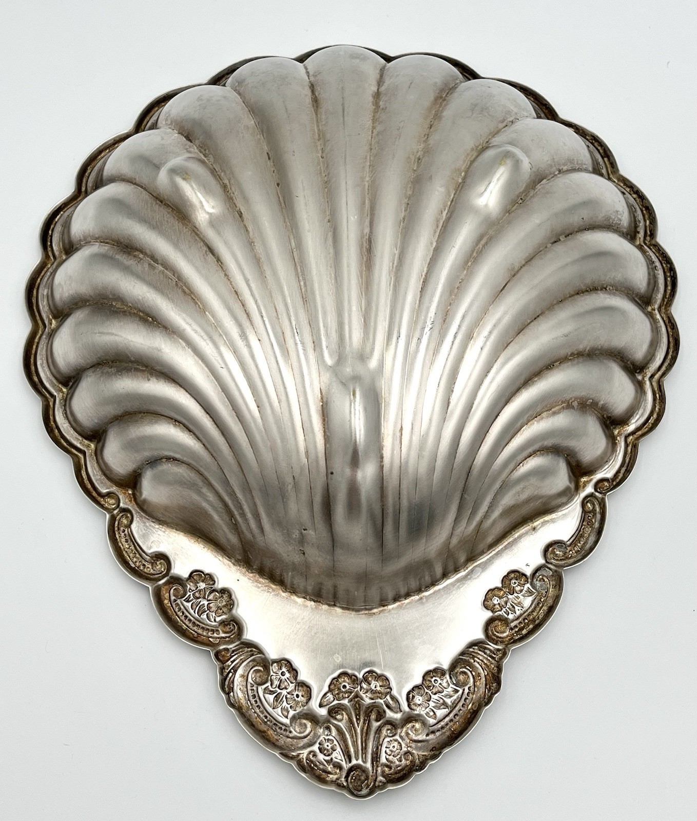 Set of 3 Vintage Silverplate Decorative Pieces 2 Shell Dishes & 1 Candle Holder