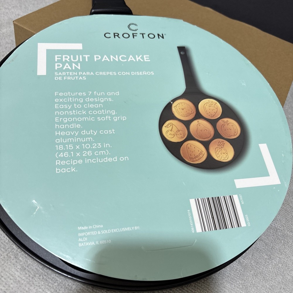 NWT Crofton Non-Stick Silver Dollar Pancake Pan - Fruit Theme
