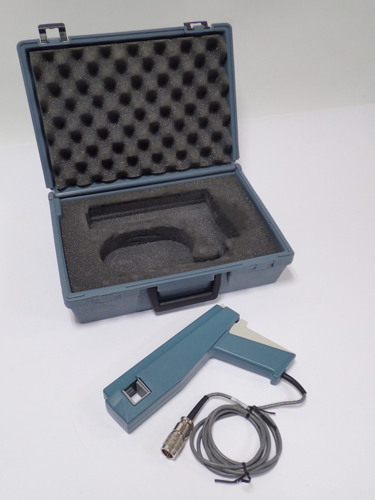 TEKTRONIX A6303 100A CURRENT PROBE WITH CARRY CASE TESTED