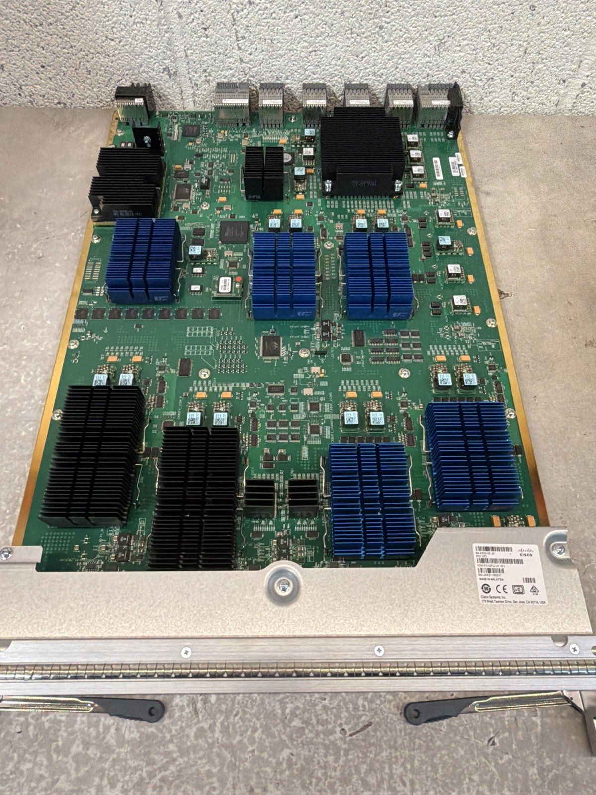 Cisco N7K-F312FQ-25 Nexus 7000 12-Port 40Gb QSFP+ Ethernet Line Card