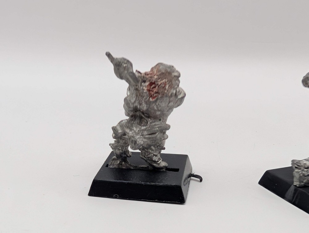 Citadel Dwarf Miniatures x3 - OOP 1980s BC020