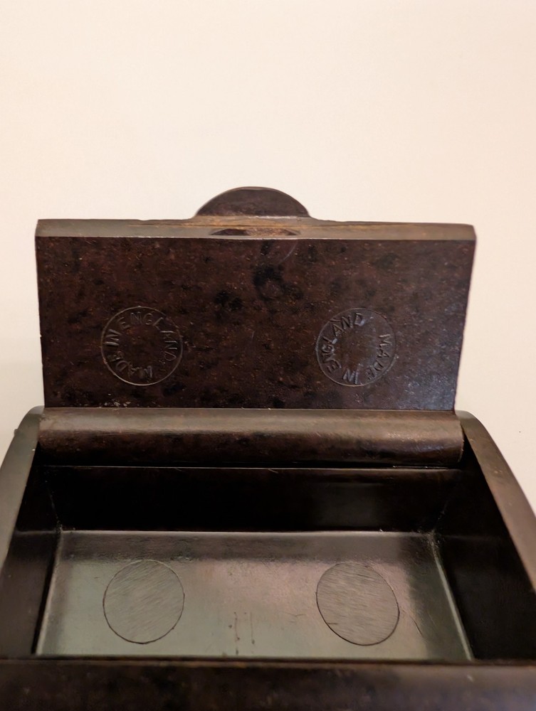 Vintage Bakelite Snuff Box
