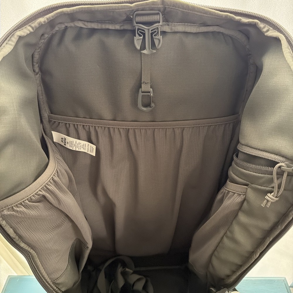 Kuiu EvolutionBackpack Day Pack - Color: Ash