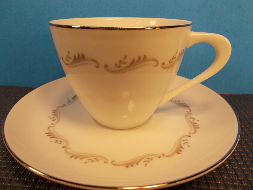 Style House China Leilani Pattern Cup & Saucer Set