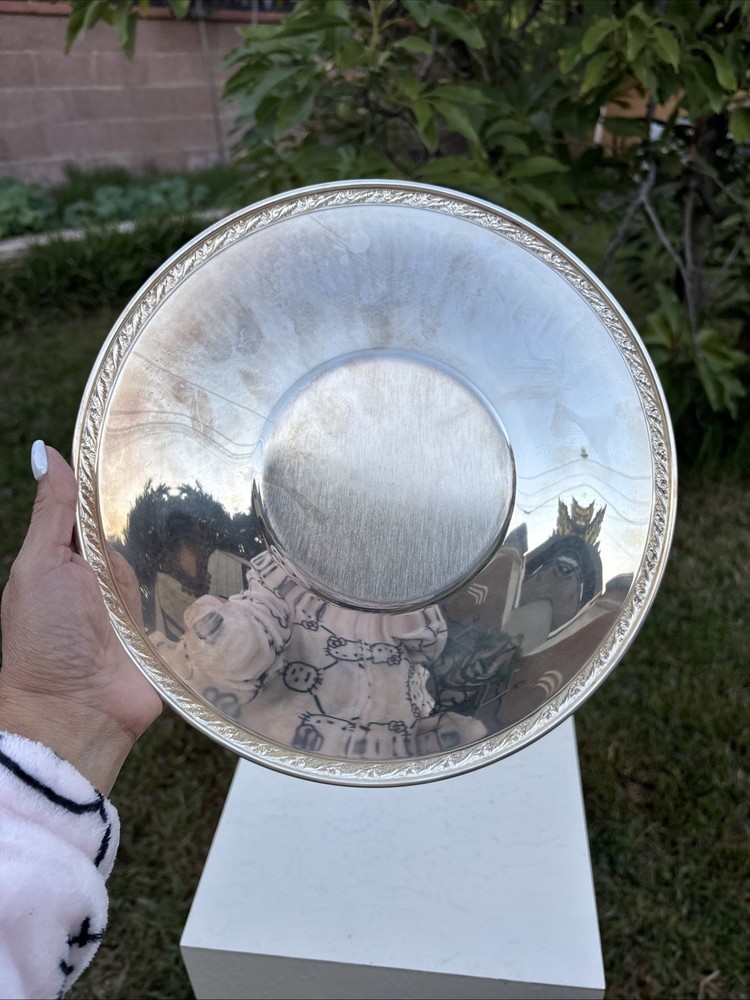 Silver-plated Round serving tray 10.5” Unidentified