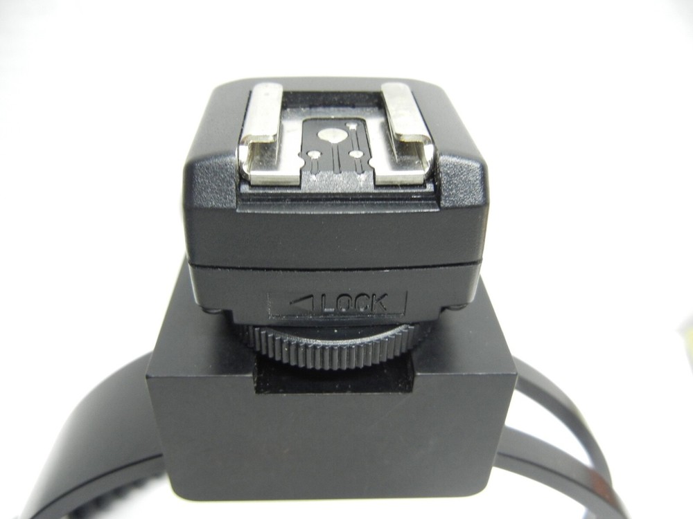 AA EngineeringRotating Flash Bracket with Promaster Flash cord for Nikon