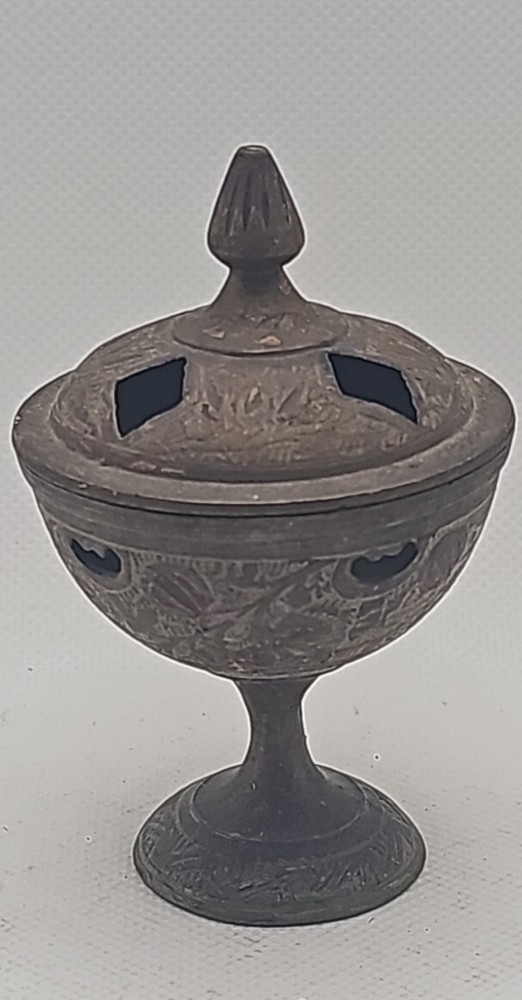 VTG Incense Burner solid brass hand carved India