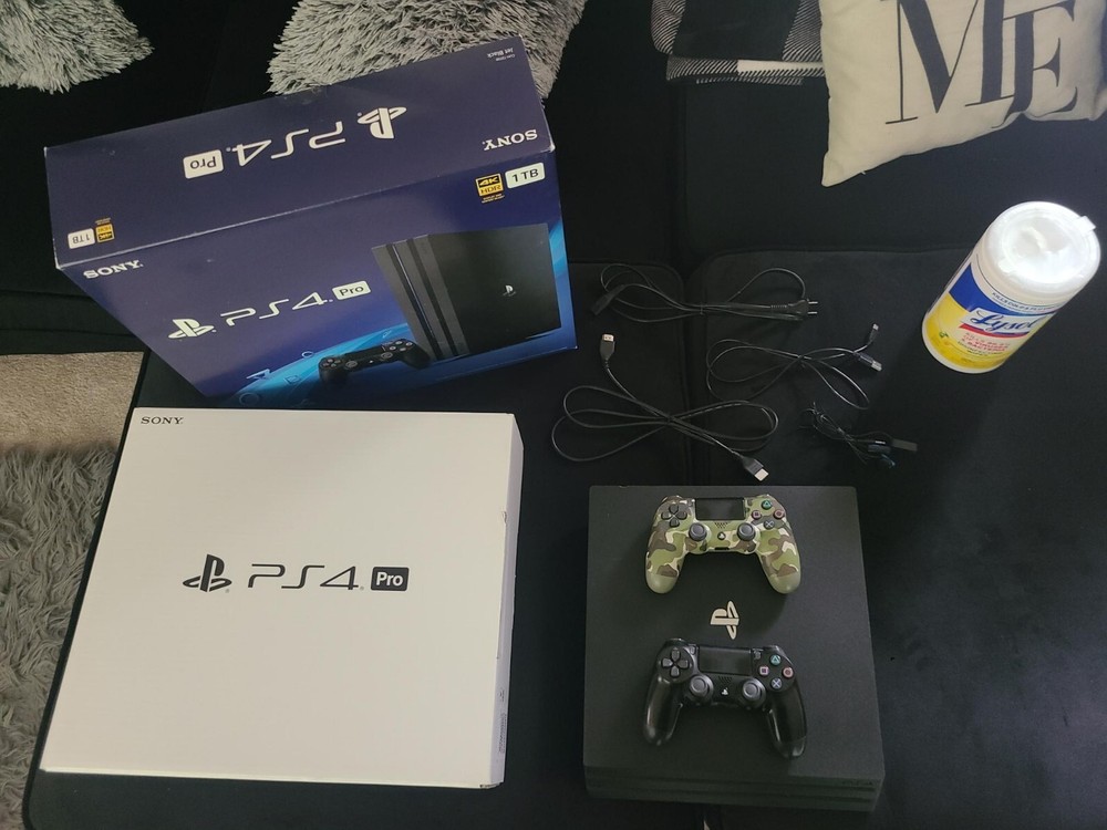 PS4 Pro Console 1TB 4K HDR + 2 Controllers (Used) All Original with Packaging 