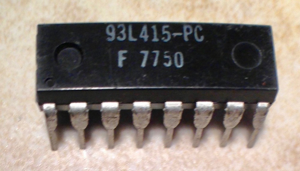 Fairchild 93L415PC 1K Static RAM - NOS