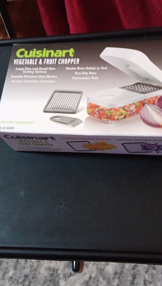 Cuisinart Vegetable & Fruit Chopper Push Function White Manual Blades