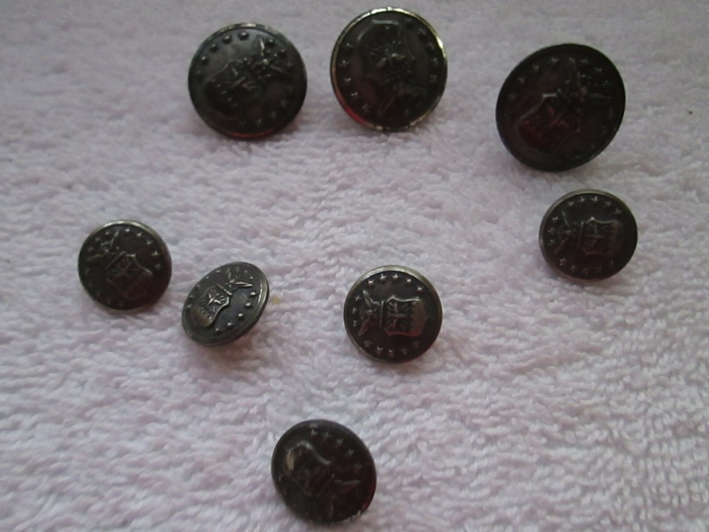 Waterbury Button Co- Conn- wings & shield- 8 total