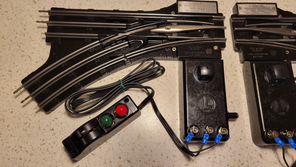 Lionel 022 Switch Pair Refurbished, with rewired Controller, Lantern, FV plug