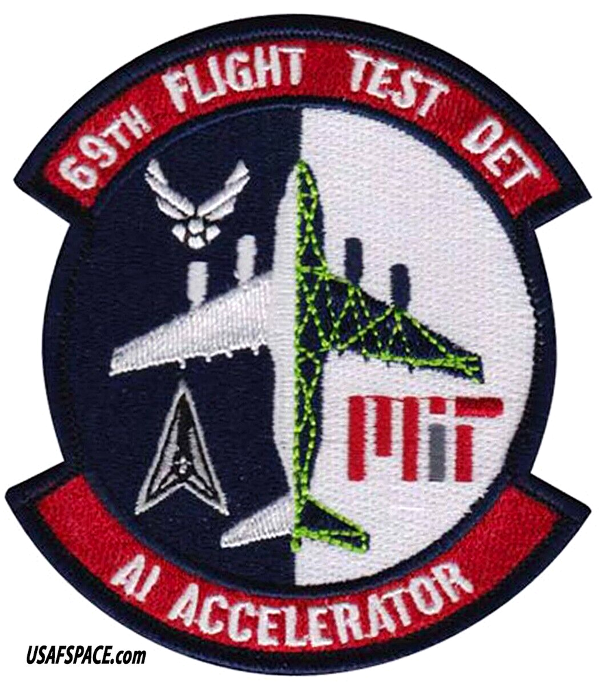 USAF 69TH FLIGHT TEST DET- MIT -AI-ARTIFICIAL INTELLIGENCE ACCELERATOR-VEL PATCH