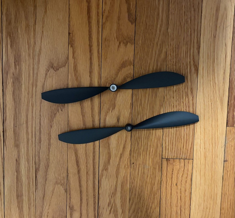 GoPro Karma Drone, Gimbal, Camera, Stabilizer, Extra Propellers, Controller