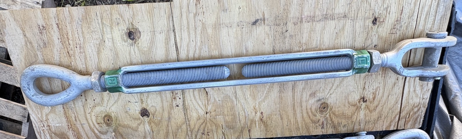 Green Pin Turnbuckle 1 1/2” x 24” Turnbuckle, eye-jaw end-fitting, 9.71 Ton load