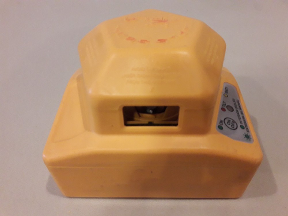 Pacific Laser Systems PLS 360 - Radial/Rotary Laser level Tool & Bracket