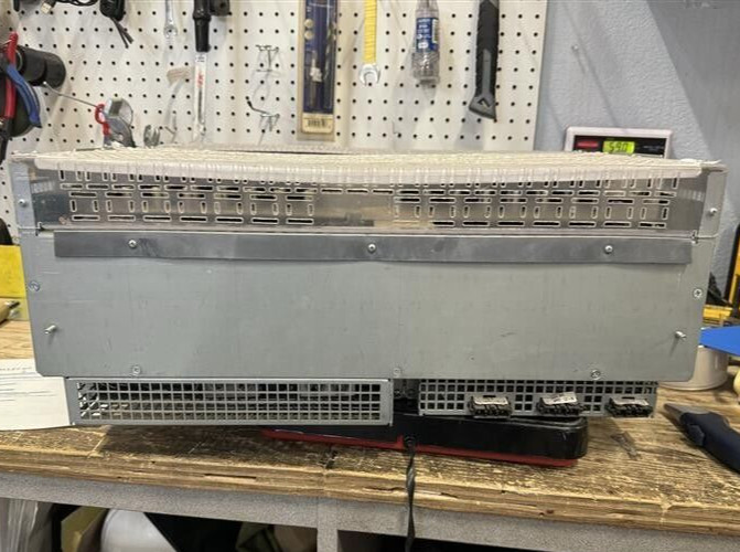 NetSure 5100 DC Power System (582137100, FT2701)