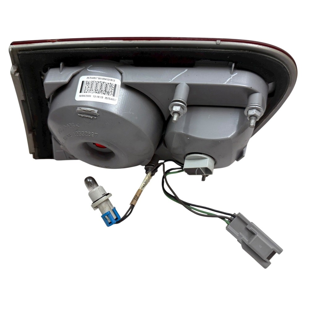 06-11 Buick Lucerne Left #25754857 Tail Light Assembly OEM Replacement Part