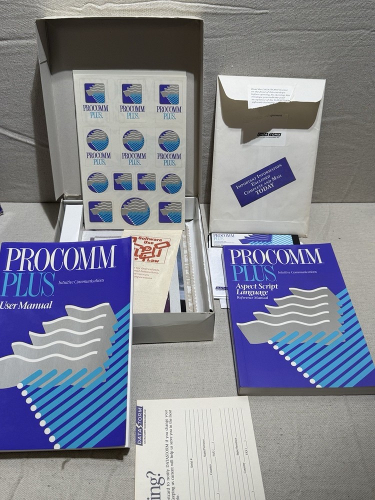 Vintage Procomm Plus Internet Software Box, Manuals & Disks