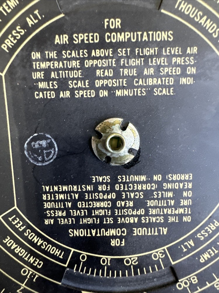 US NAVAL AVIATOR’S DEAD RECKONING COMPUTER W/CASE-AN-5835-1