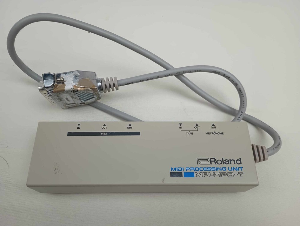 Roland Midi processing unit MPU-IPC-T W/ 2 MIDI cables