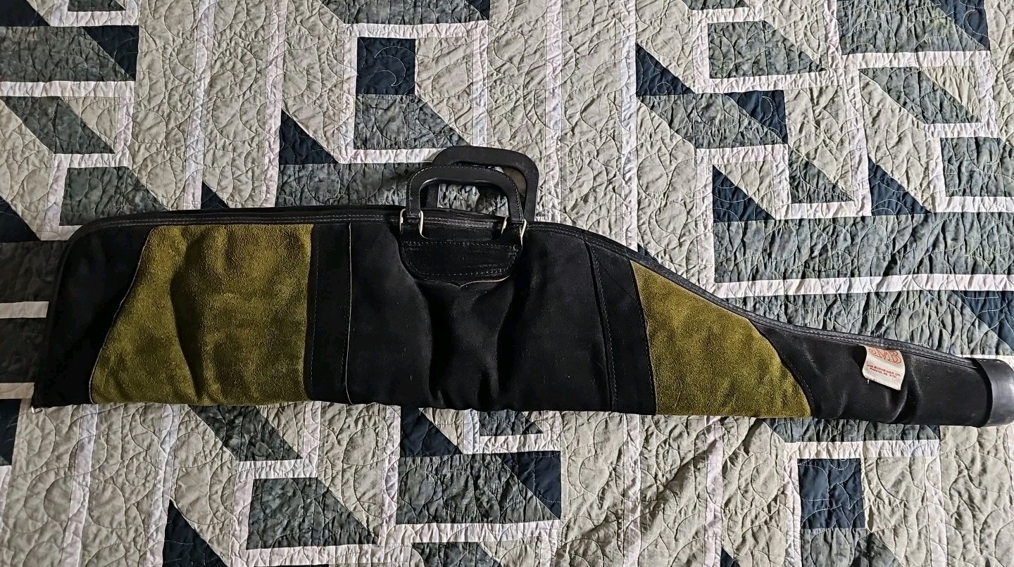 Vintage Gun Case J.M. Bucheimer Co Faux Fur Lined Black/Tan 42 Green Black