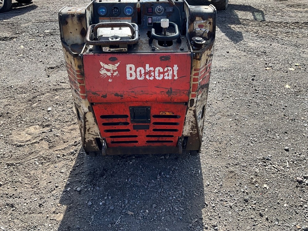 BOBCAT MT52
