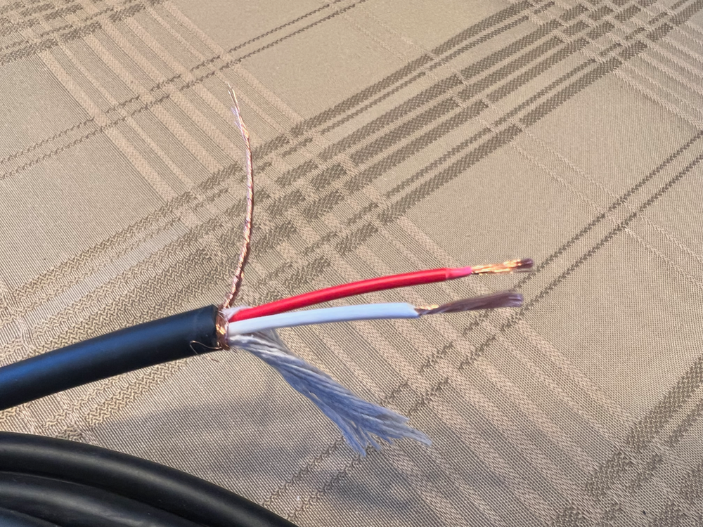 PROFESSIONAL MICROPHONE AUDIO CABLE BLACK - 50ft BULK