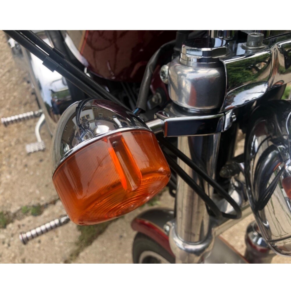 Fork Turn Signal Indicator Light Relocation Bracket Clamps Mount 39MM For Harley