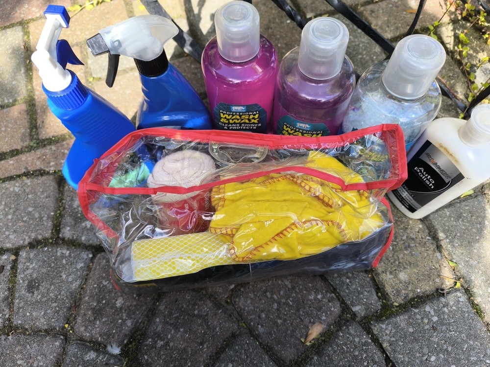 Car Cleaning Kit
