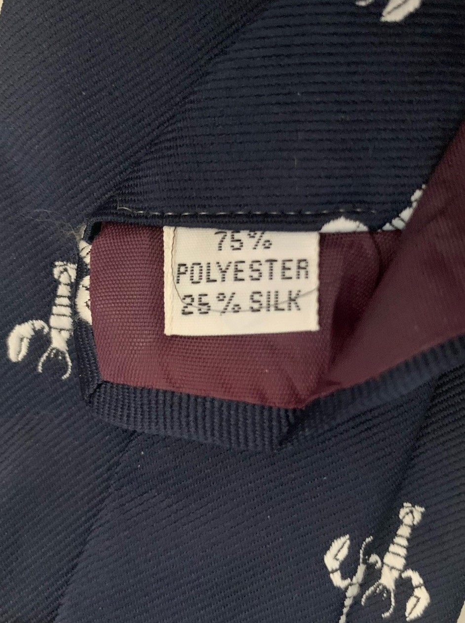 L.L. Bean Lobster Tie Navy Blue Silk Blend Necktie Vintage Youth 50”x3-1/2”