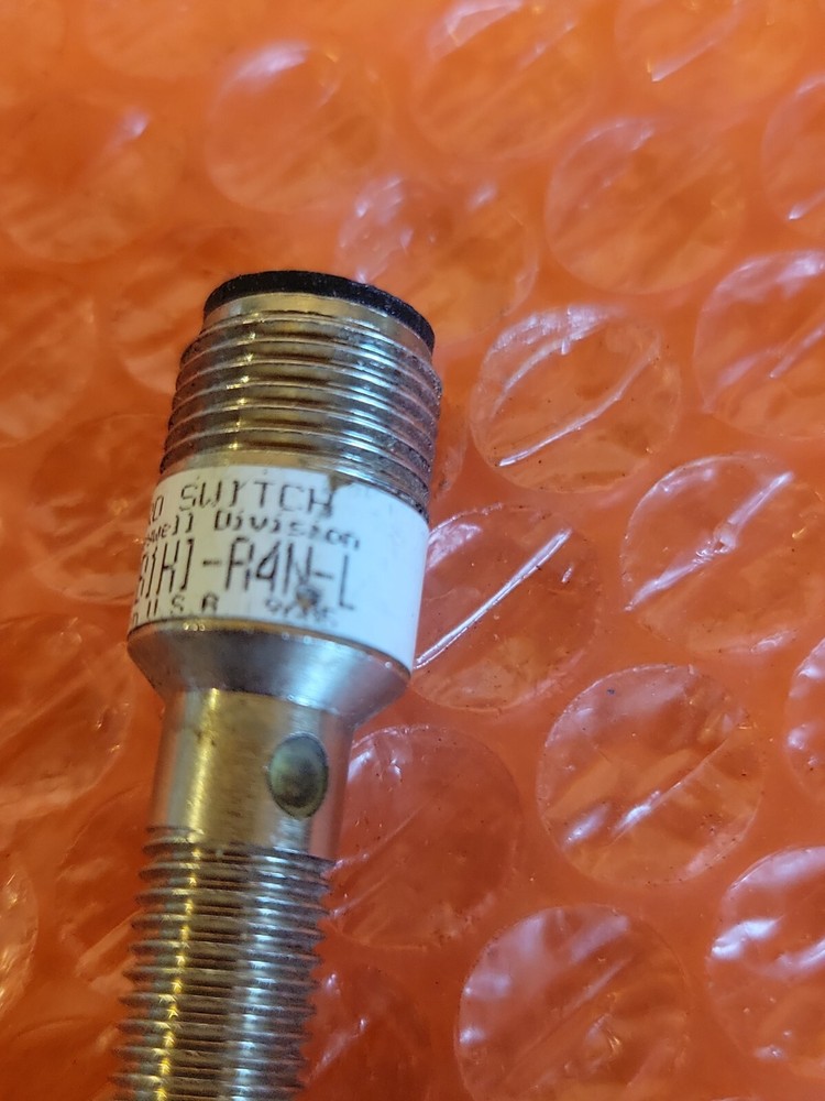 Microswitch 922AB1H1-A4N-L