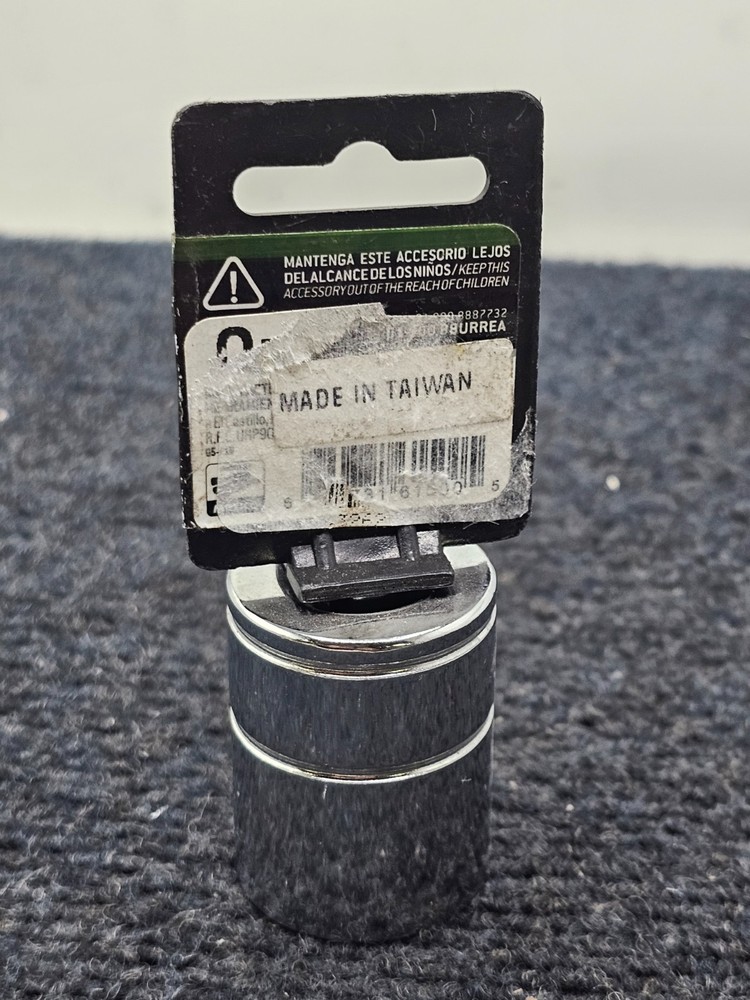 URREA 5424M 1/2" Drive 24mm 12 Point Long Chrome Socket