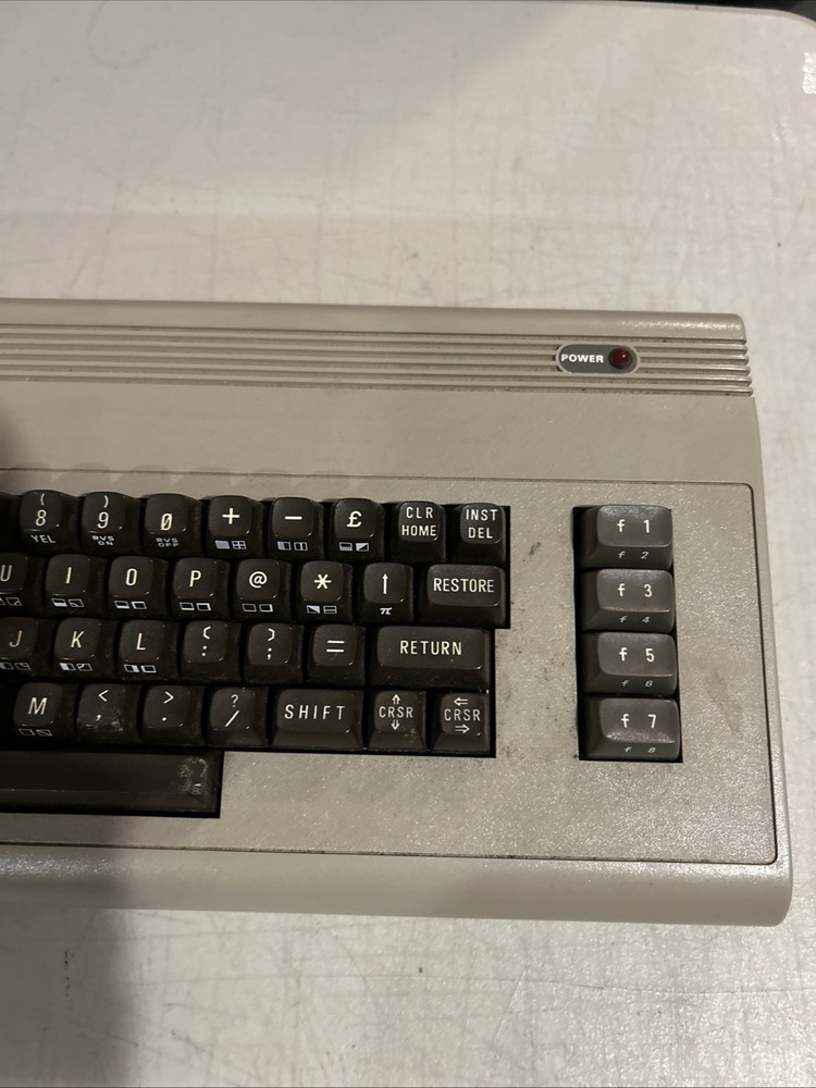 Commodore 64 Computer Only - for parts or repair Broken Powers On As Is #!