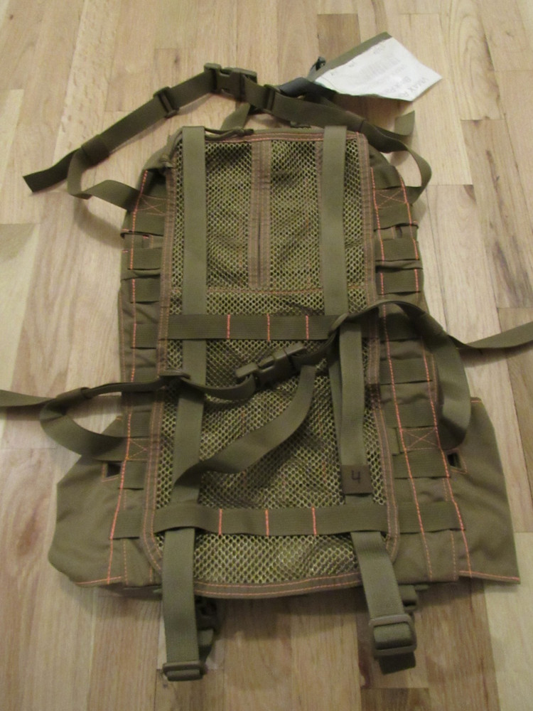 Tactical Tailor Back Panel VMAX Radio system CB