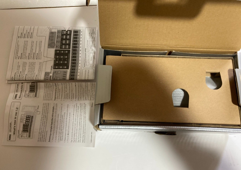 Korg Volca Sample Digital Sample Sequencer Tested Working