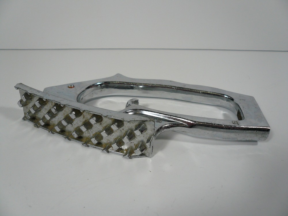 Vintage Colonial Fish Master Head Section