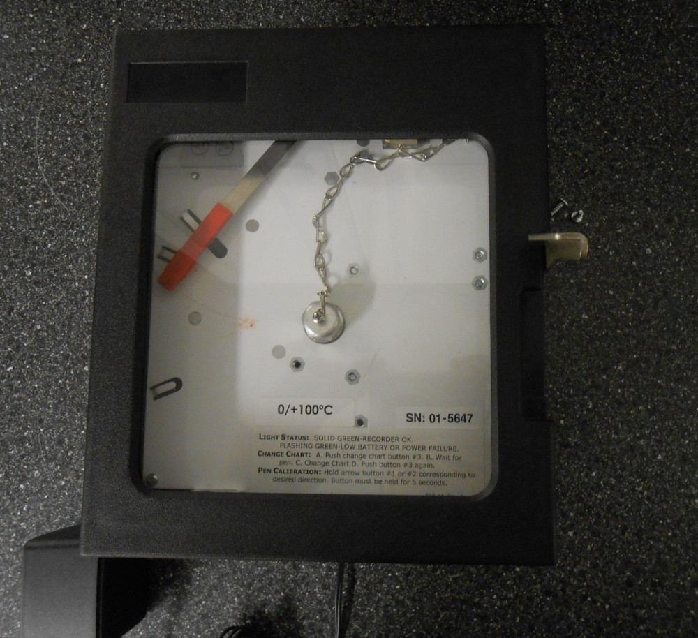 0 / +100°C TEMPERATURE 6" CHART RECORDER WITH PROBE