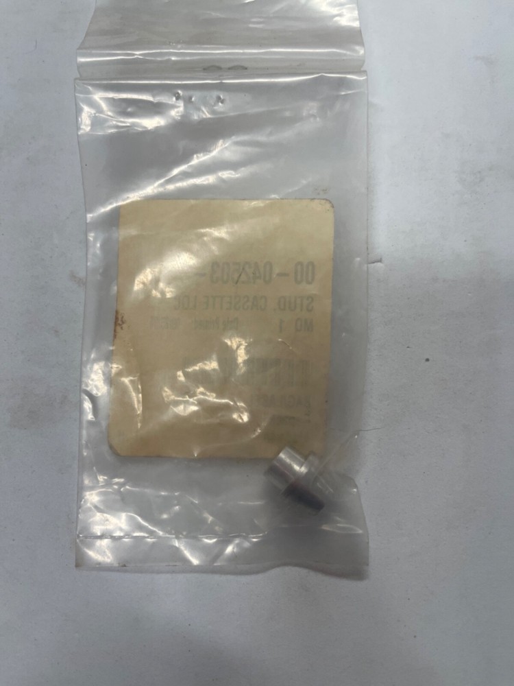 00-042503 STUD, CASSETTE HOBART